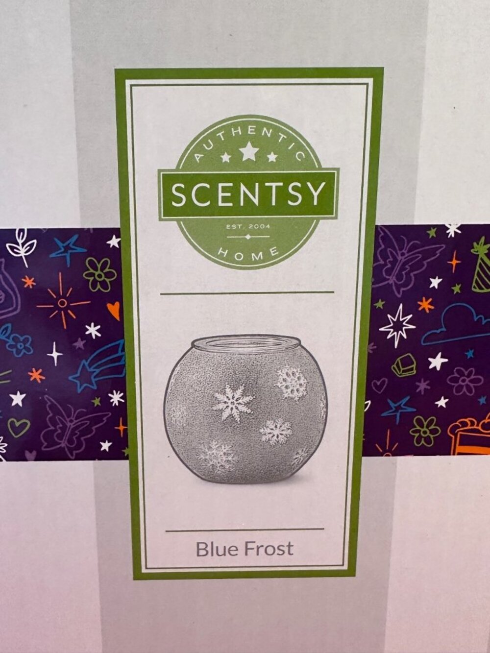 Scentsy Retired Blue Frost Snowflake Glow Warmer Electric Wax Melter Collectible